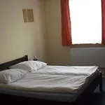 Hotel Ava 2*