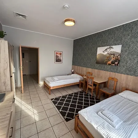 Ava Hotel