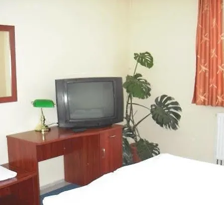 Hotel Ava